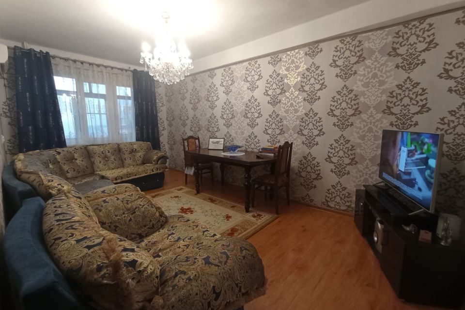 Продаётся 3-комнатная квартира, 74 м²