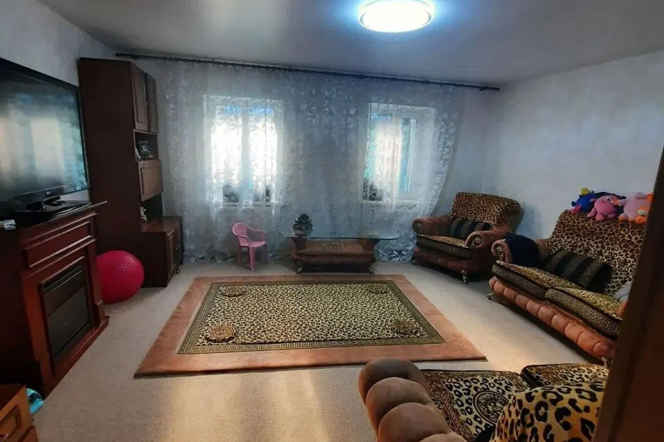 Продаётся 1-этажный дом, 100 м²