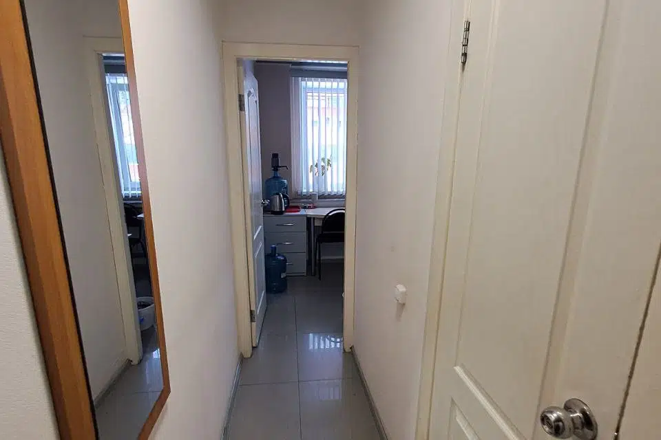 Продаётся помещение своб. назначения, 42 м²