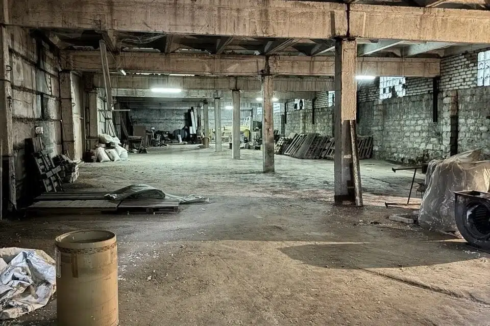 Продаётся помещение своб. назначения, 800 м²