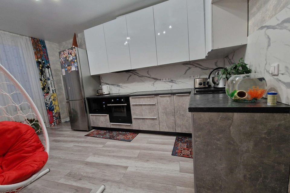 Продаётся 3-комнатная квартира, 85.7 м²