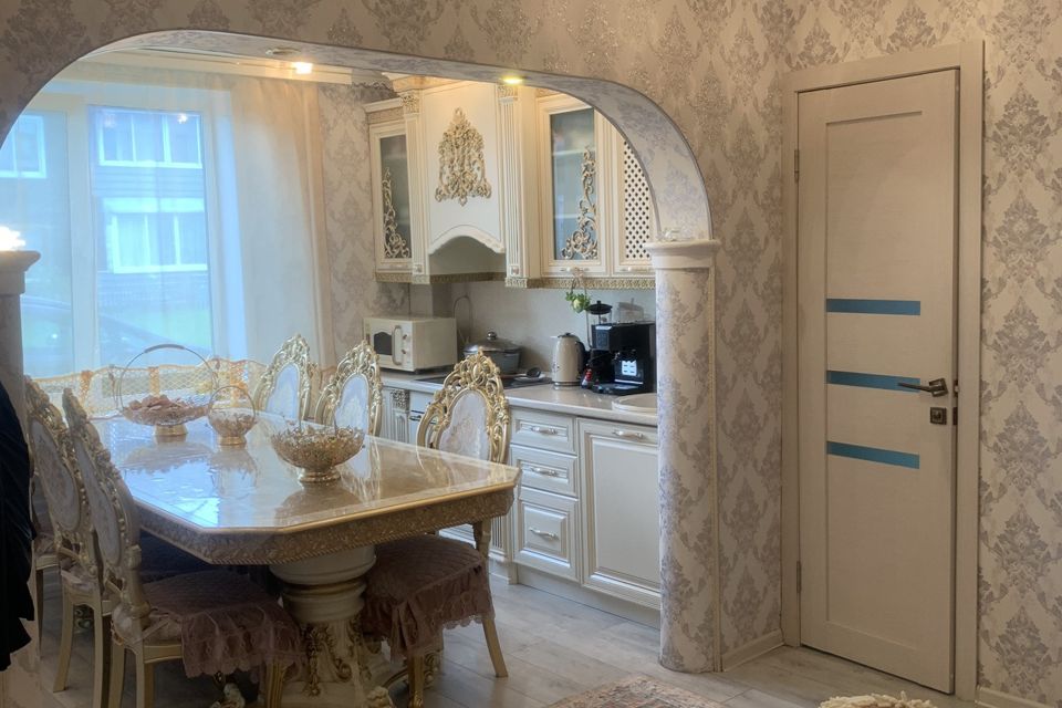 Продаётся 3-комнатная квартира, 67.7 м²