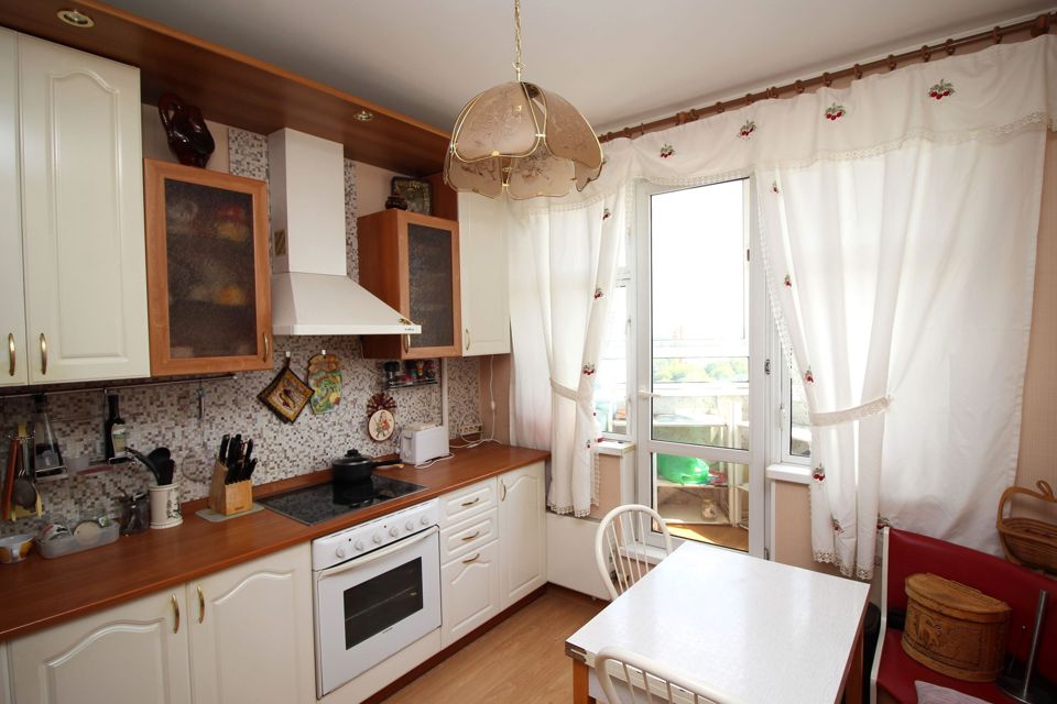 Сдаётся 2-комнатная квартира, 53 м²