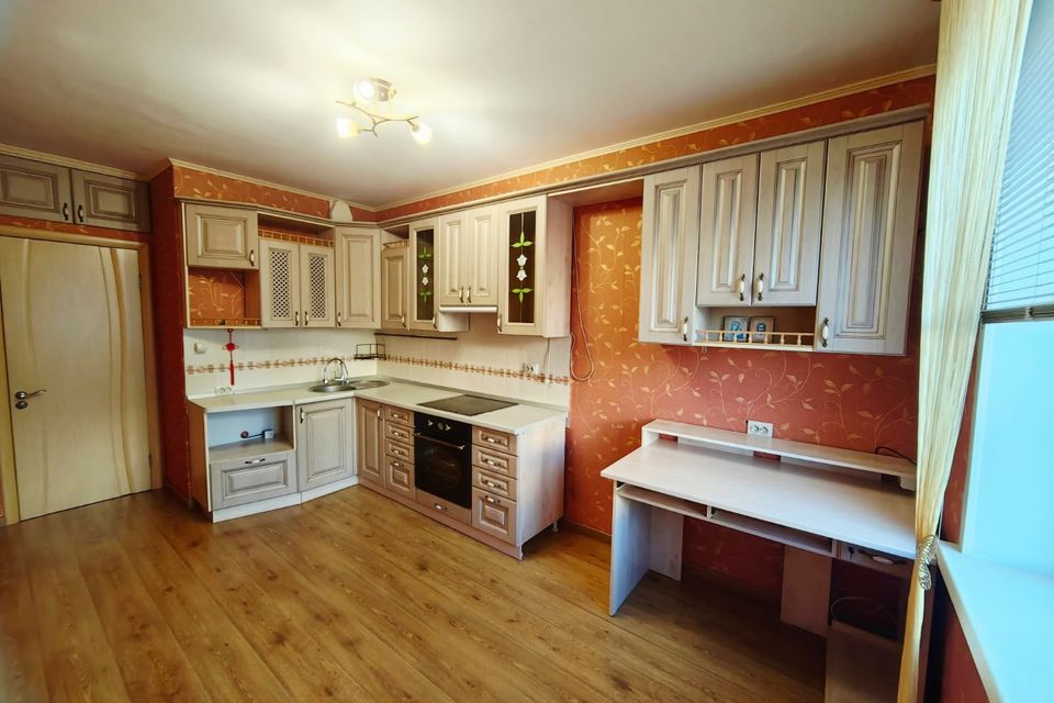 Продаётся 2-комнатная квартира, 58 м²