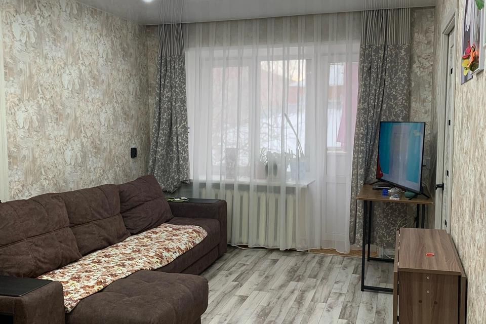 Продаётся 2-комнатная квартира, 42.3 м²