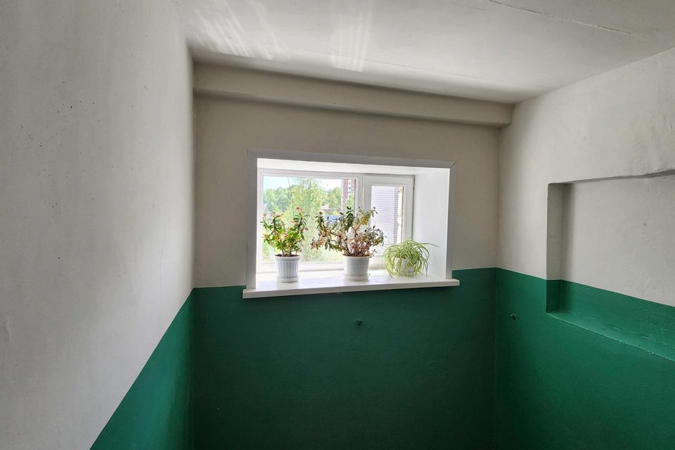 Продаётся 4-комнатная квартира, 74.4 м²