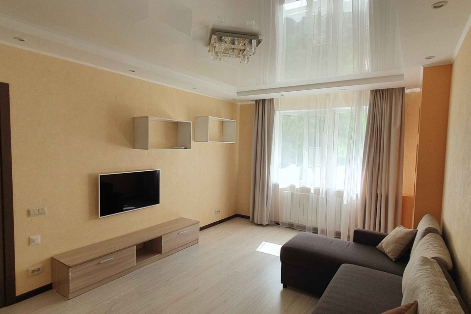 Сдаётся 1-комнатная квартира, 40 м²