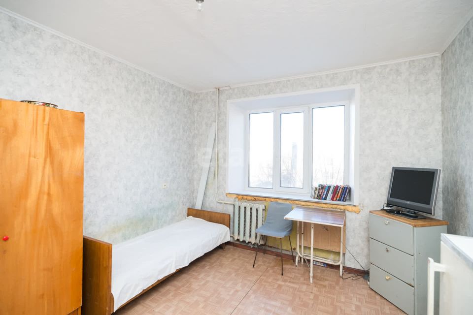 Продаётся комната в 5-комн. квартире, 13 м²