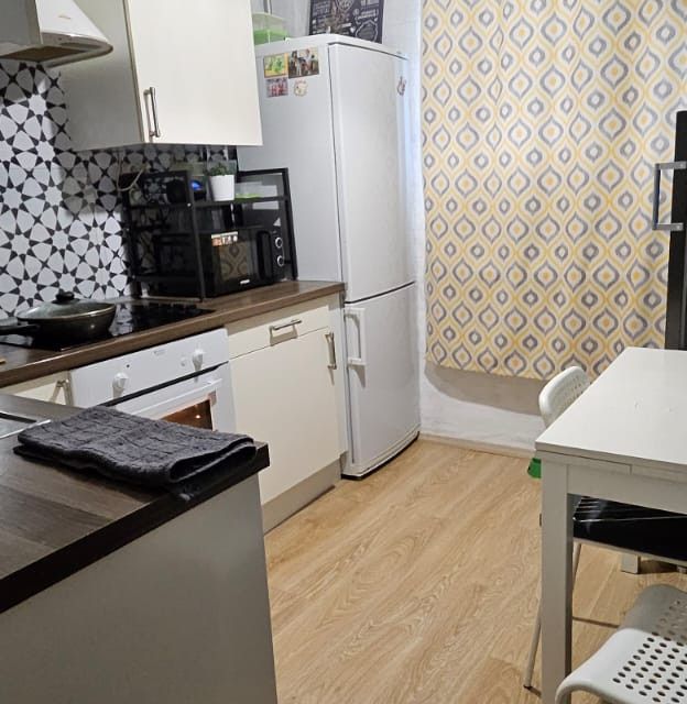 Продаётся 2-комнатная квартира, 47.8 м²