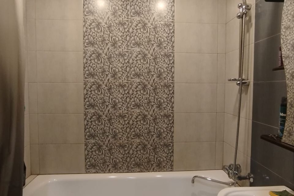 Продаётся 1-комнатная квартира, 39.8 м²