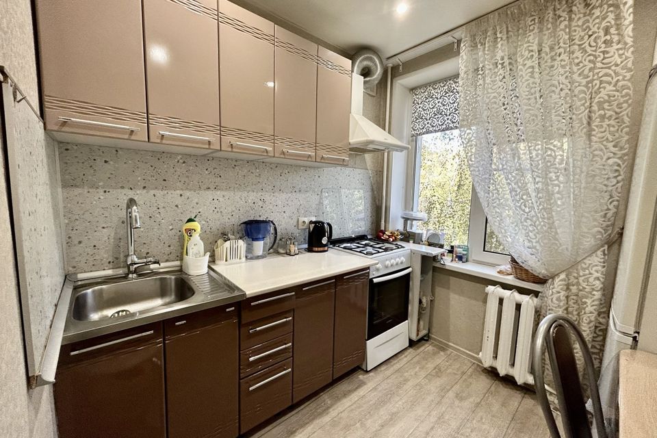 Продаётся 2-комнатная квартира, 41.6 м²