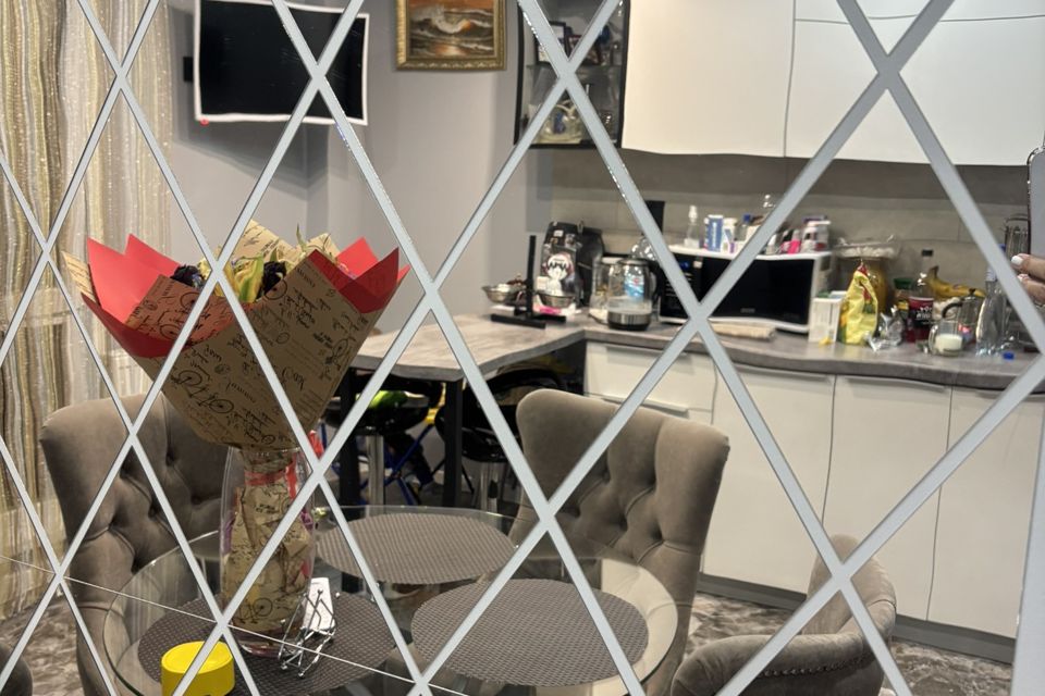 Продаётся 3-комнатная квартира, 96 м²