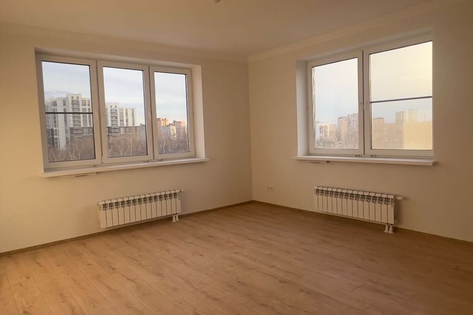 Продаётся 2-комнатная квартира, 56.5 м²