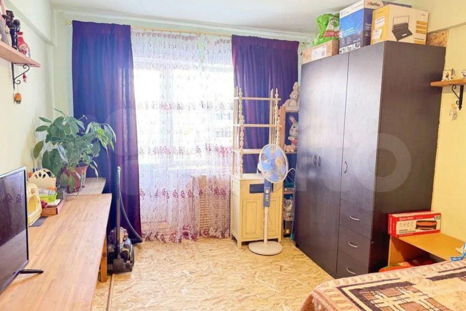 Продаётся 3-комнатная квартира, 53.7 м²