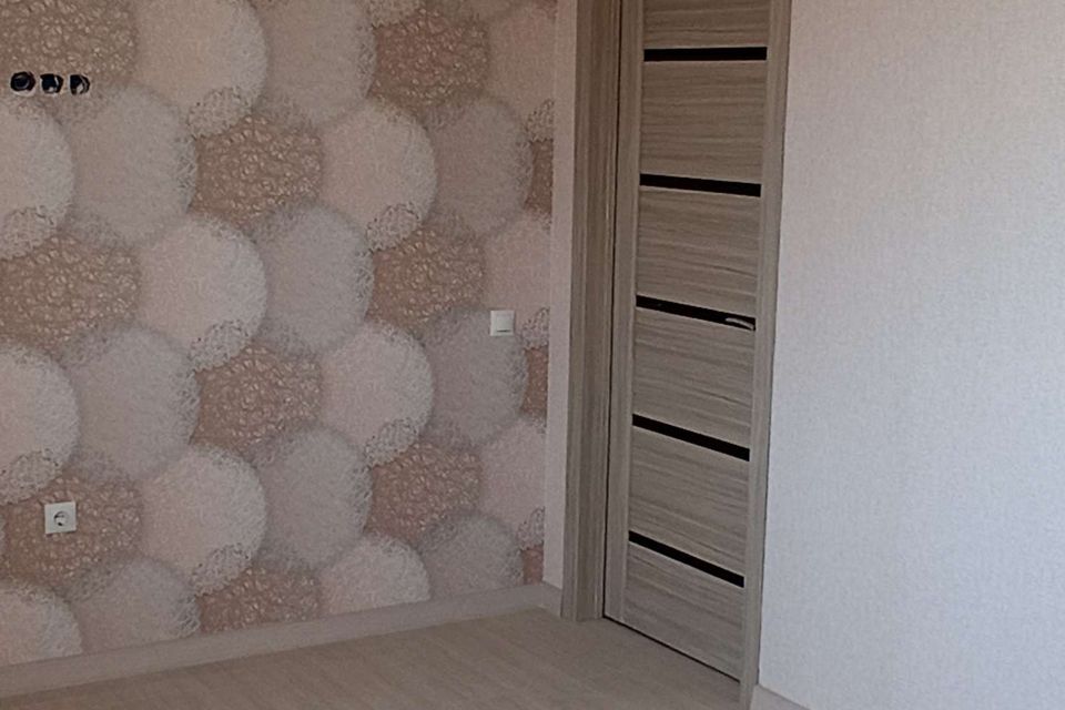 Продаётся 1-комнатная квартира, 39.7 м²