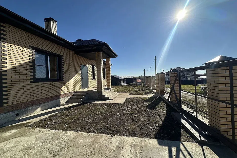 Продаётся 1-этажный дом, 100 м²