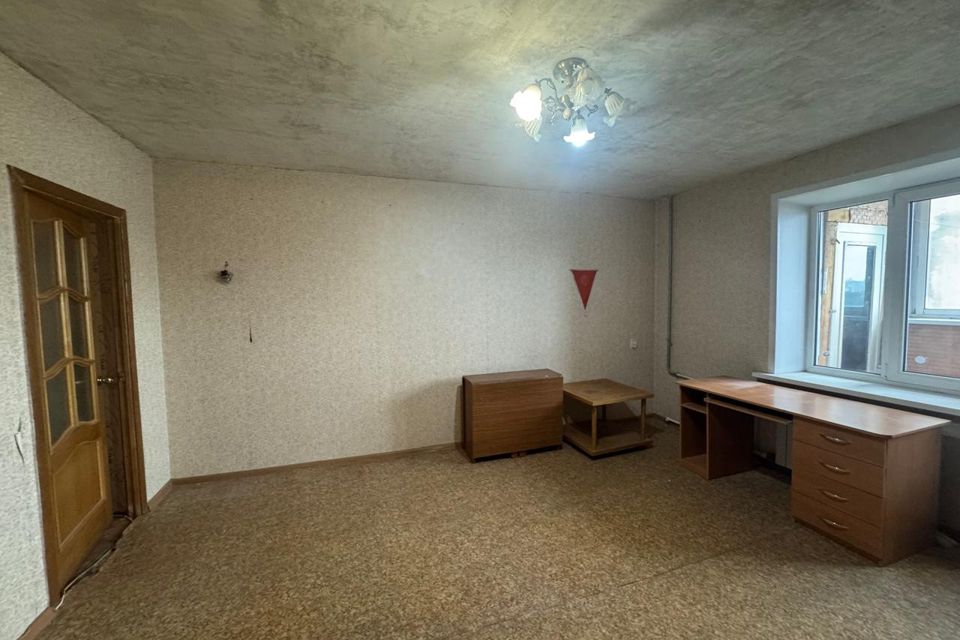 Продаётся 1-комнатная квартира, 37 м²