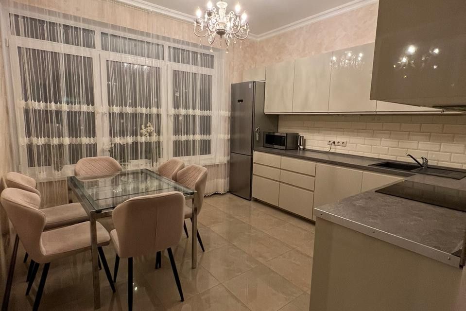 Продаётся 3-комнатная квартира, 77.5 м²