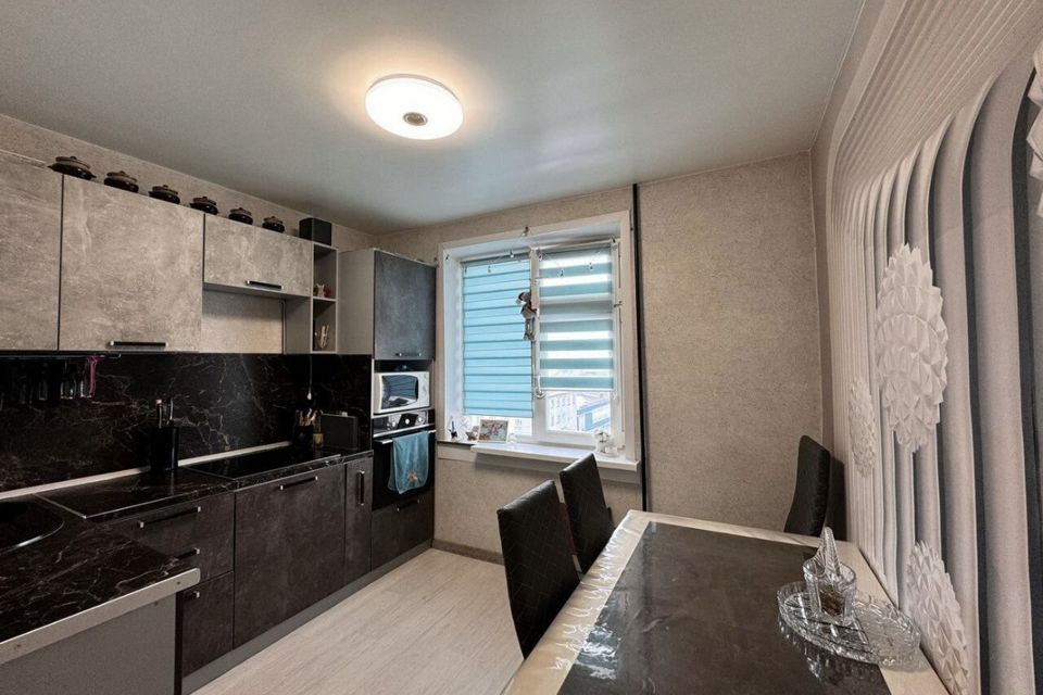 Продаётся 2-комнатная квартира, 48.7 м²