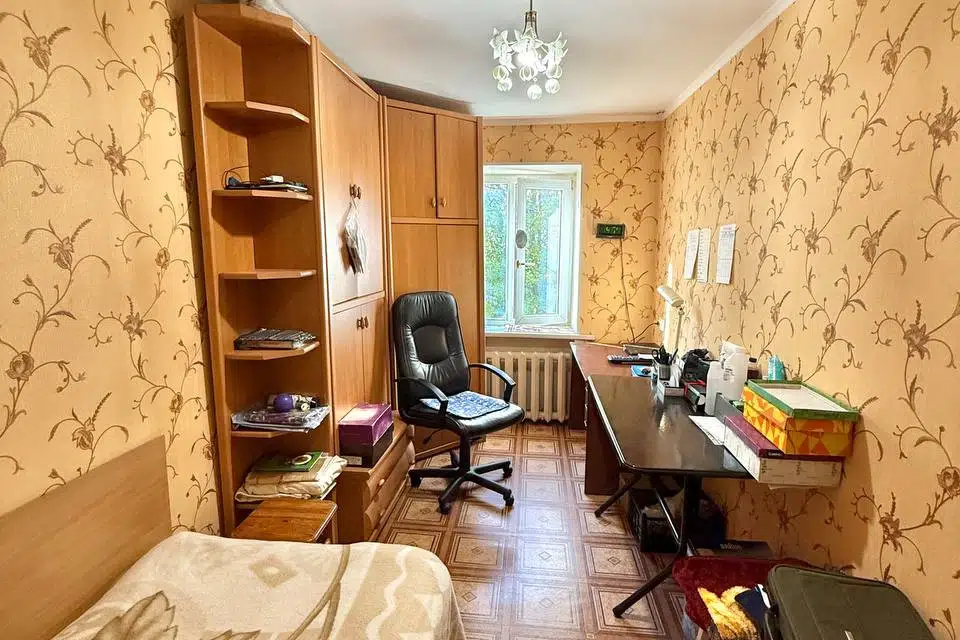 Продаётся 3-комнатная квартира, 55 м²