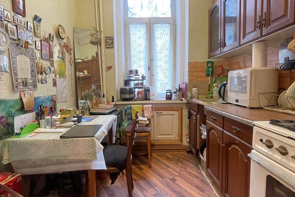 Продаётся 3-комнатная квартира, 47.2 м²