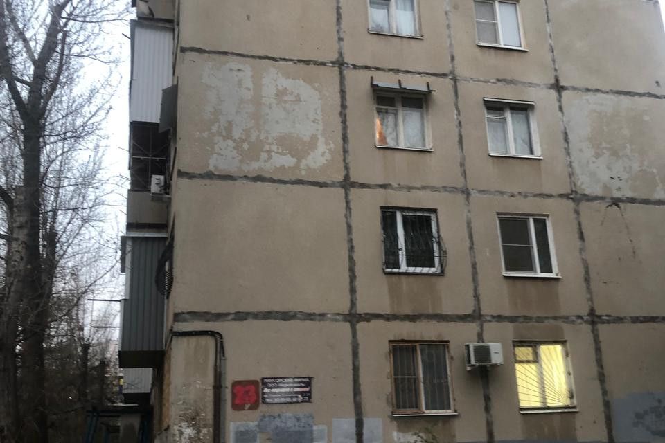 Продаётся 4-комнатная квартира, 60.1 м²