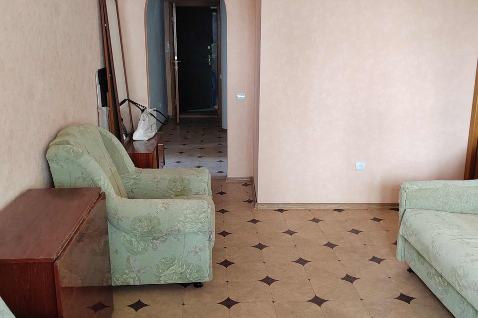 Продаётся 3-комнатная квартира, 51.3 м²