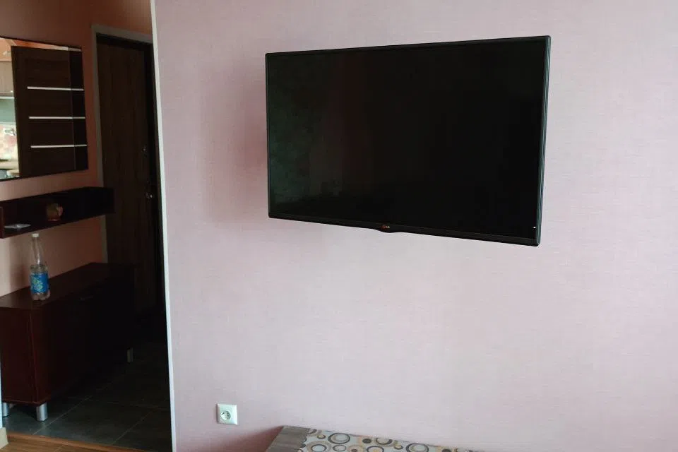 Продаётся 3-комнатная квартира, 57 м²