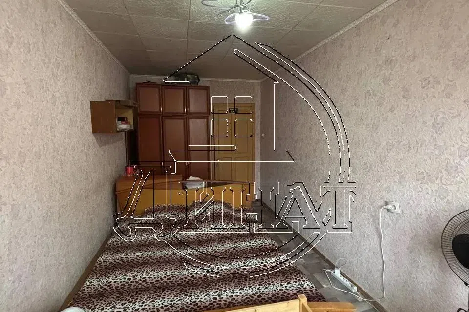 Продаётся 3-комнатная квартира, 57.8 м²