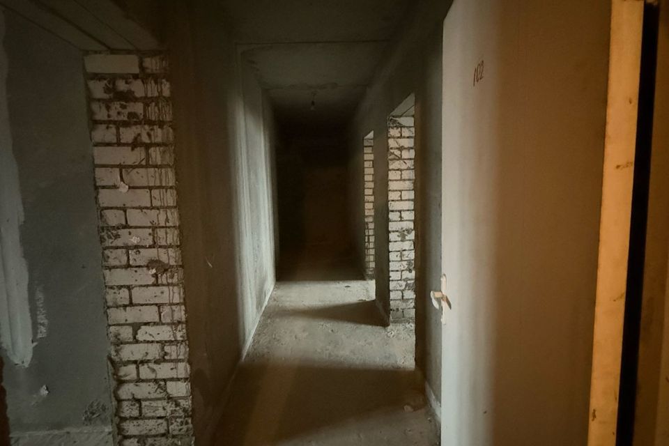 Продаётся 4-комнатная квартира, 154 м²