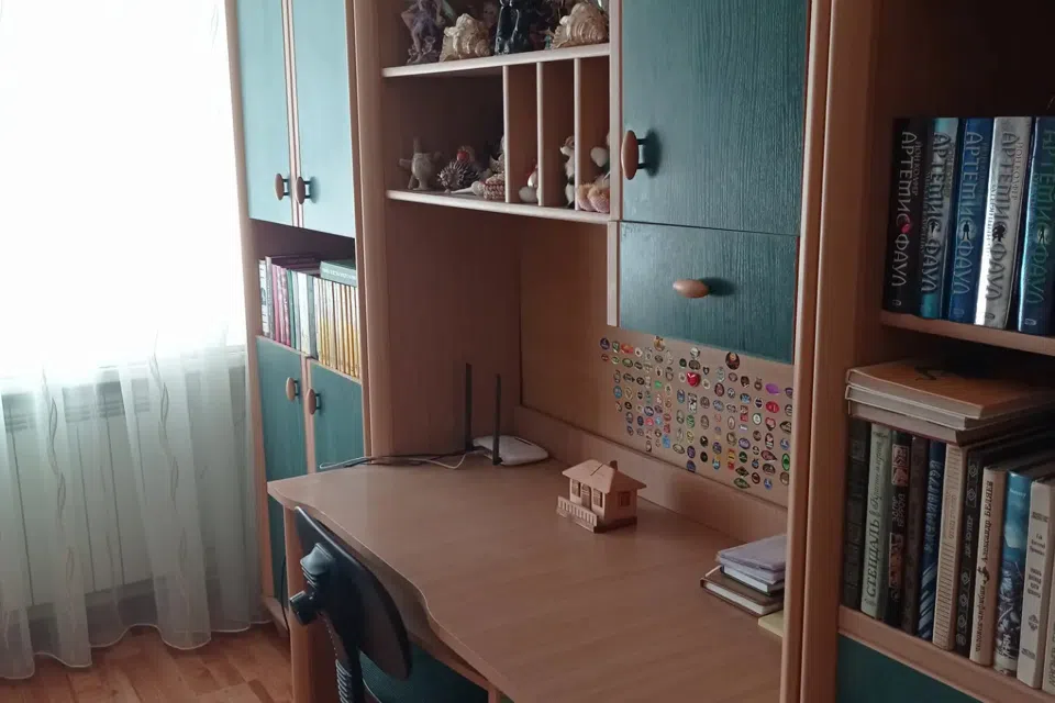 Продаётся 4-комнатная квартира, 83.8 м²