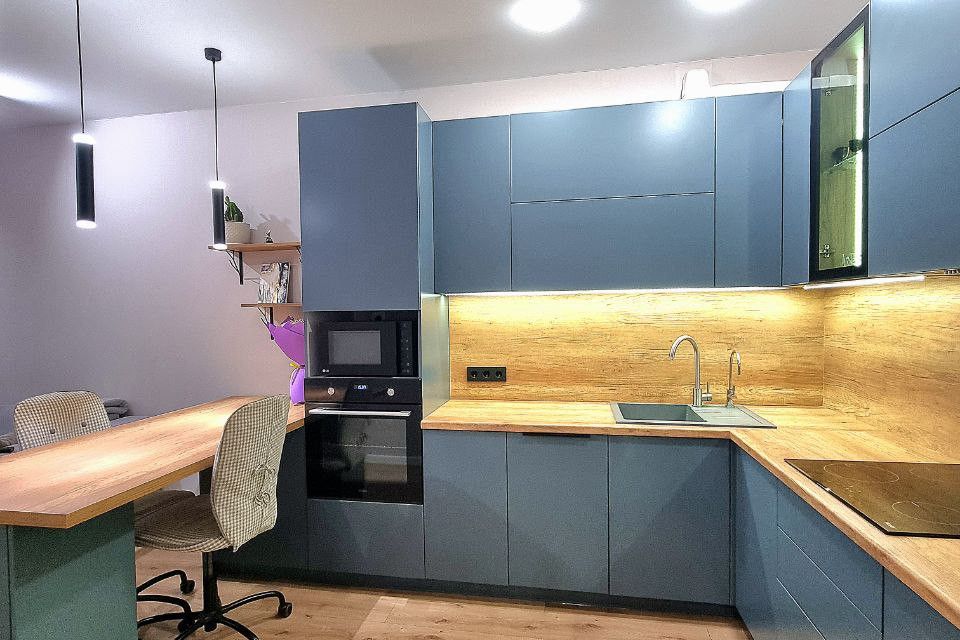 Продаётся 2-комнатная квартира, 57.8 м²