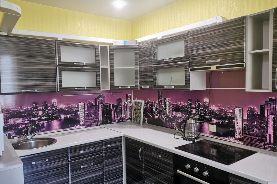 Продаётся 2-комнатная квартира, 61.3 м²