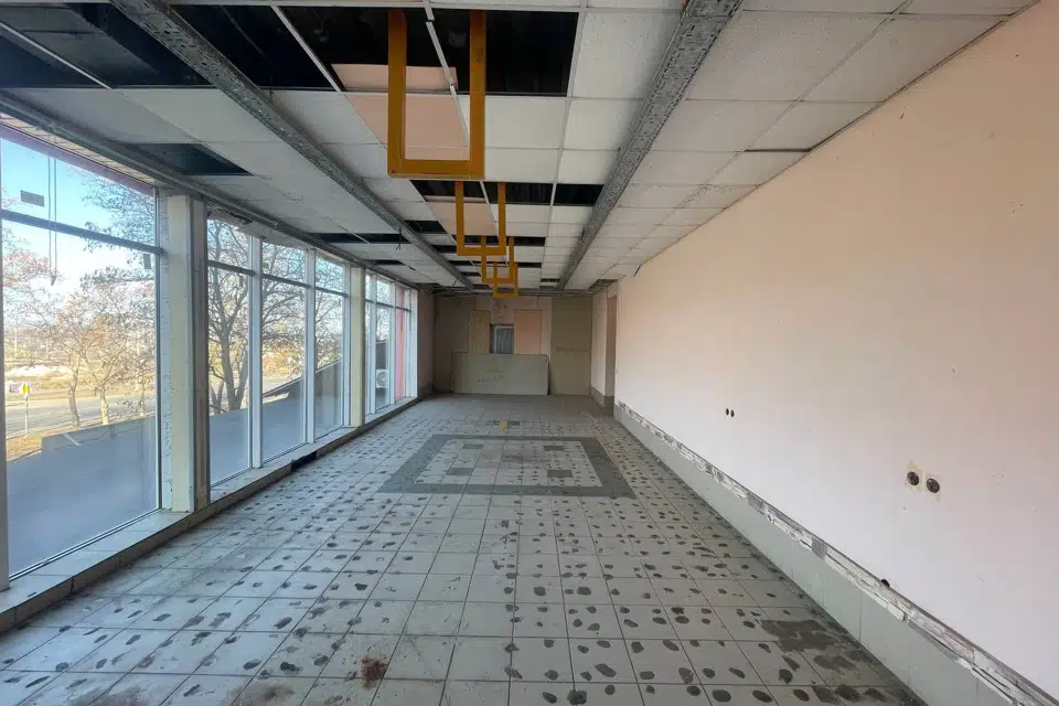 Продаётся помещение своб. назначения, 1540 м²