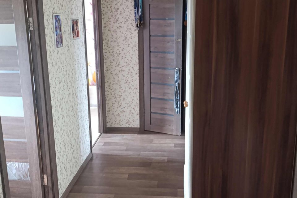 Продаётся 3-комнатная квартира, 67.4 м²