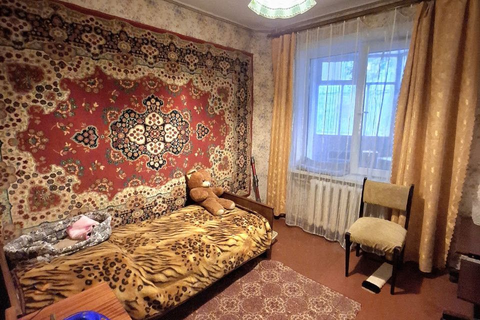 Продаётся 4-комнатная квартира, 94 м²
