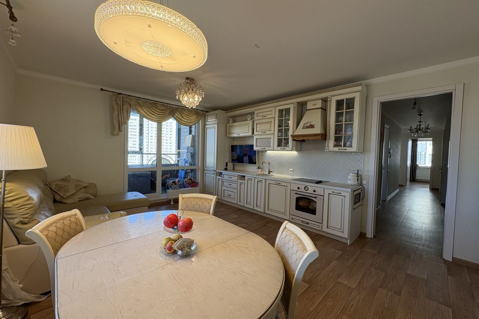 Продаётся 3-комнатная квартира, 95.7 м²