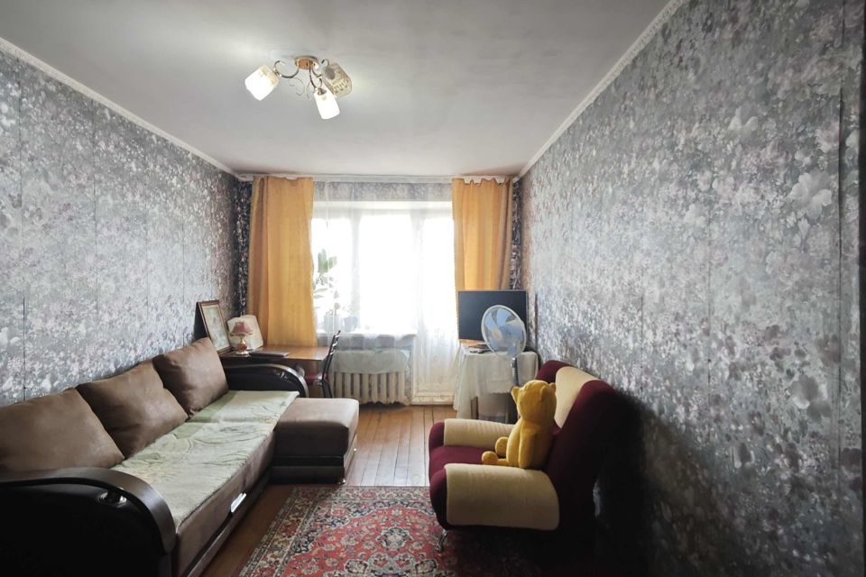 Продаётся 3-комнатная квартира, 57 м²