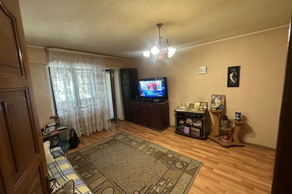 Продаётся 1-комнатная квартира, 31.8 м²