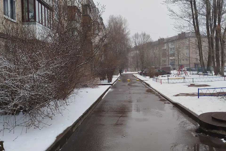 Продаётся 3-комнатная квартира, 49 м²
