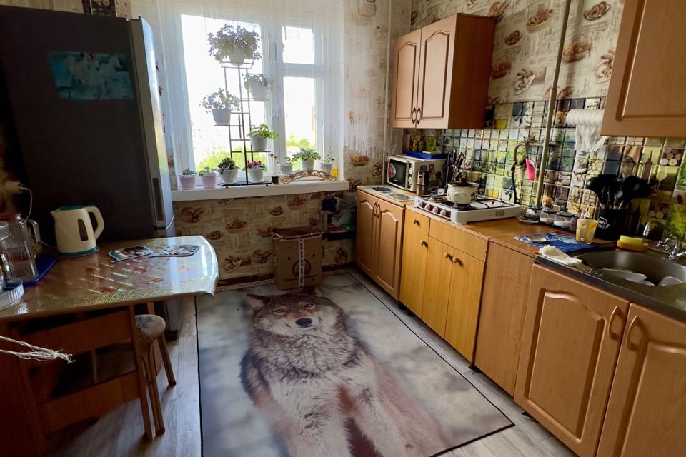 Продаётся 4-комнатная квартира, 78.5 м²