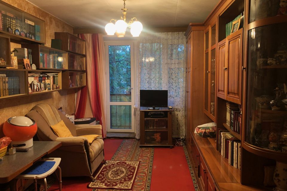 Продаётся 2-комнатная квартира, 43.6 м²