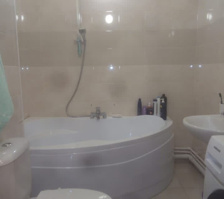 Продаётся 2-комнатная квартира, 60 м²