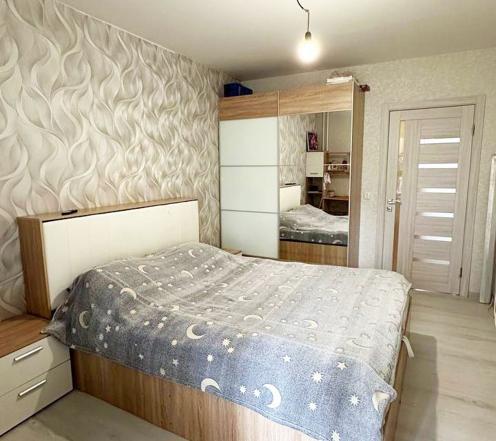 Продаётся 2-комнатная квартира, 56.9 м²