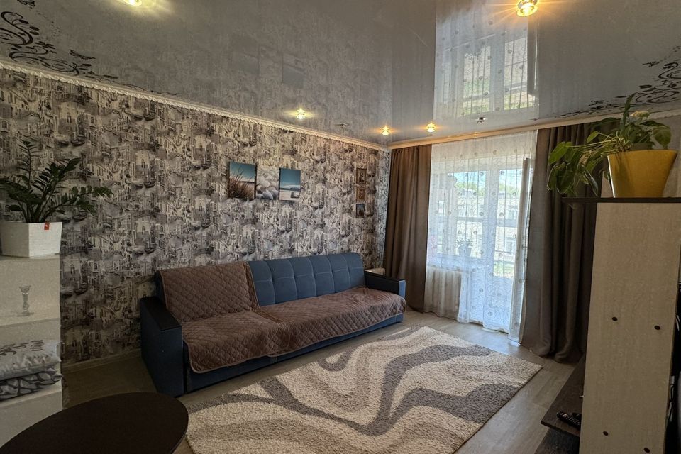 Продаётся 3-комнатная квартира, 56 м²