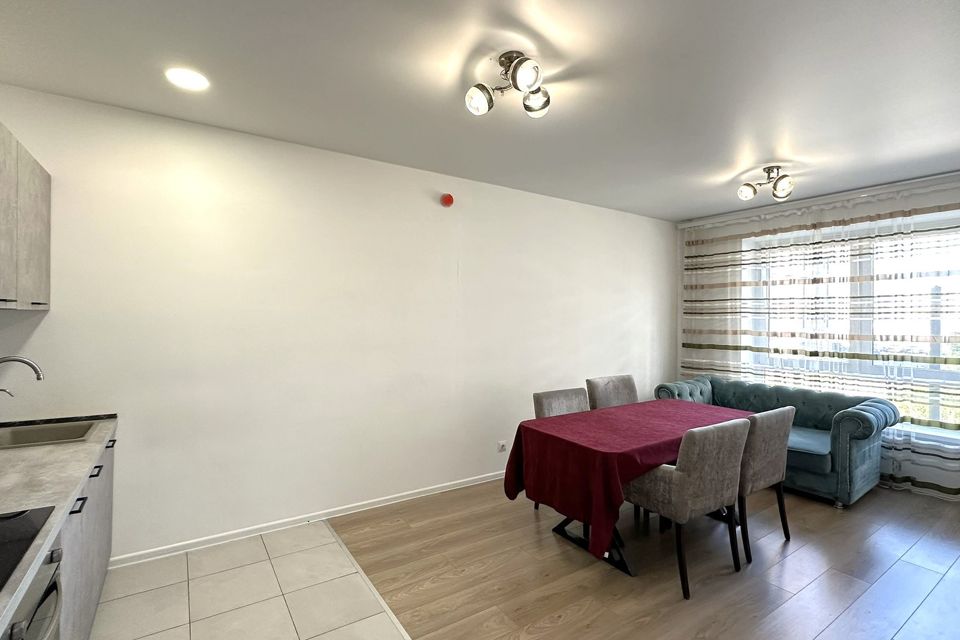Продаётся 3-комнатная квартира, 87 м²