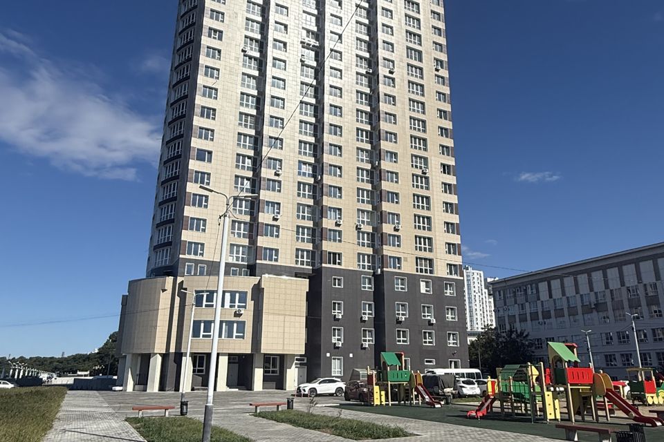 Продаётся 2-комнатная квартира, 60.3 м²