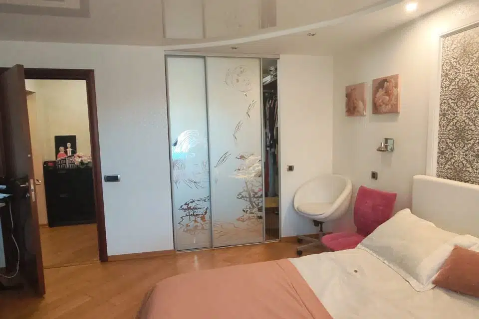 Продаётся 2-комнатная квартира, 72.3 м²
