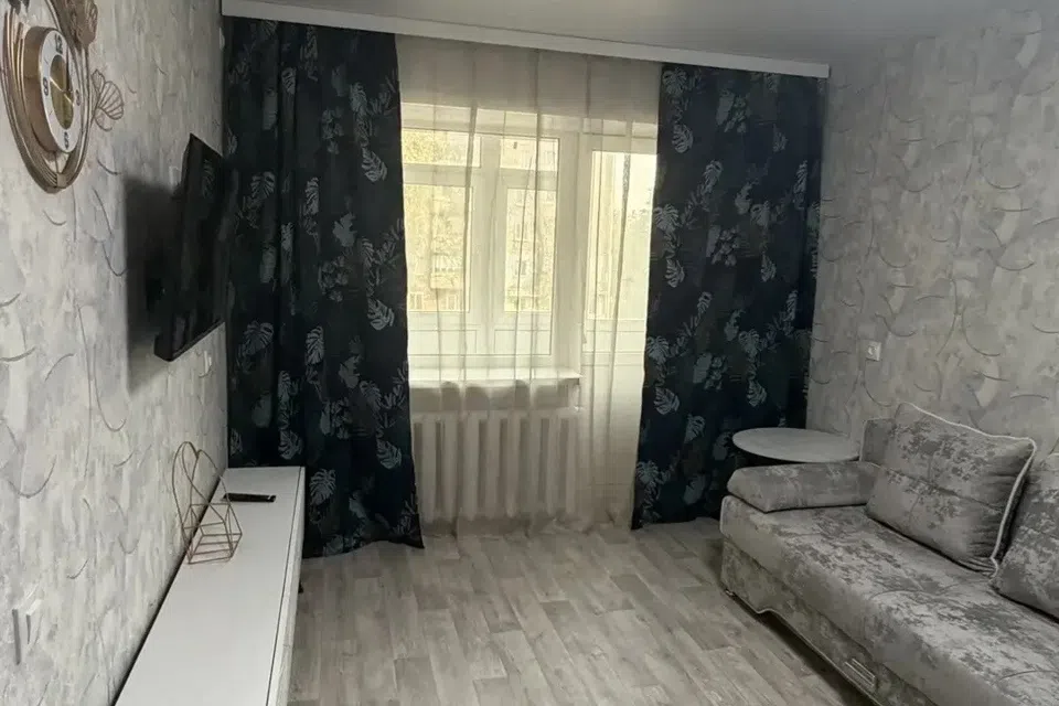 Продаётся 1-комнатная квартира, 32 м²