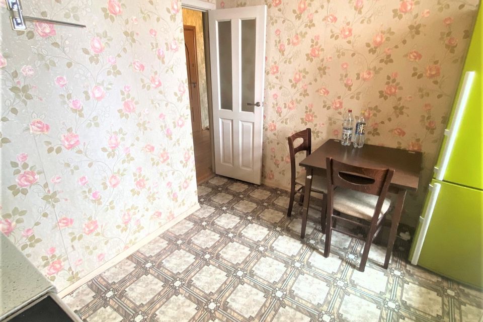 Продаётся 1-комнатная квартира, 38.4 м²